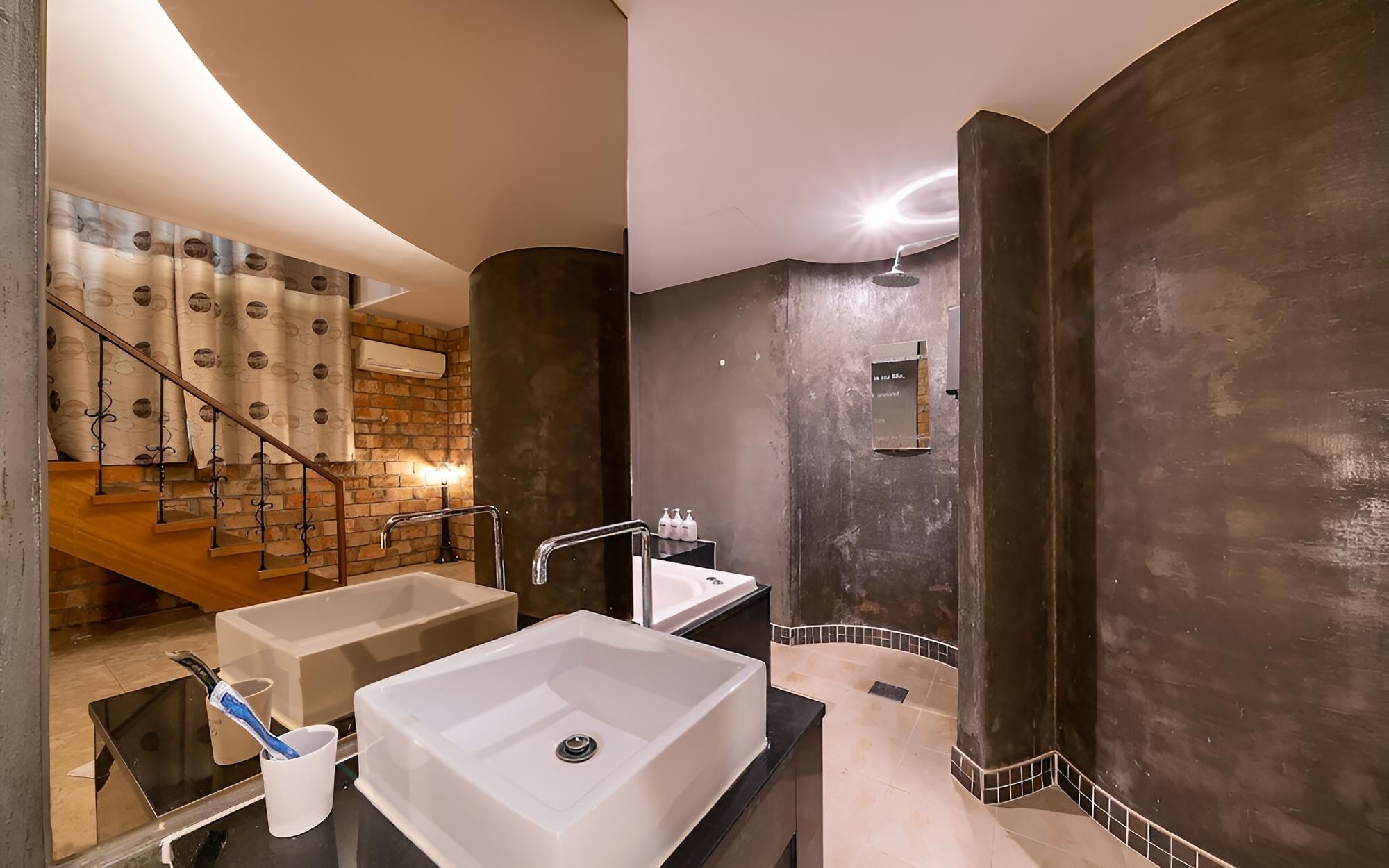 Room (VIP-Duplex) - Photo 2