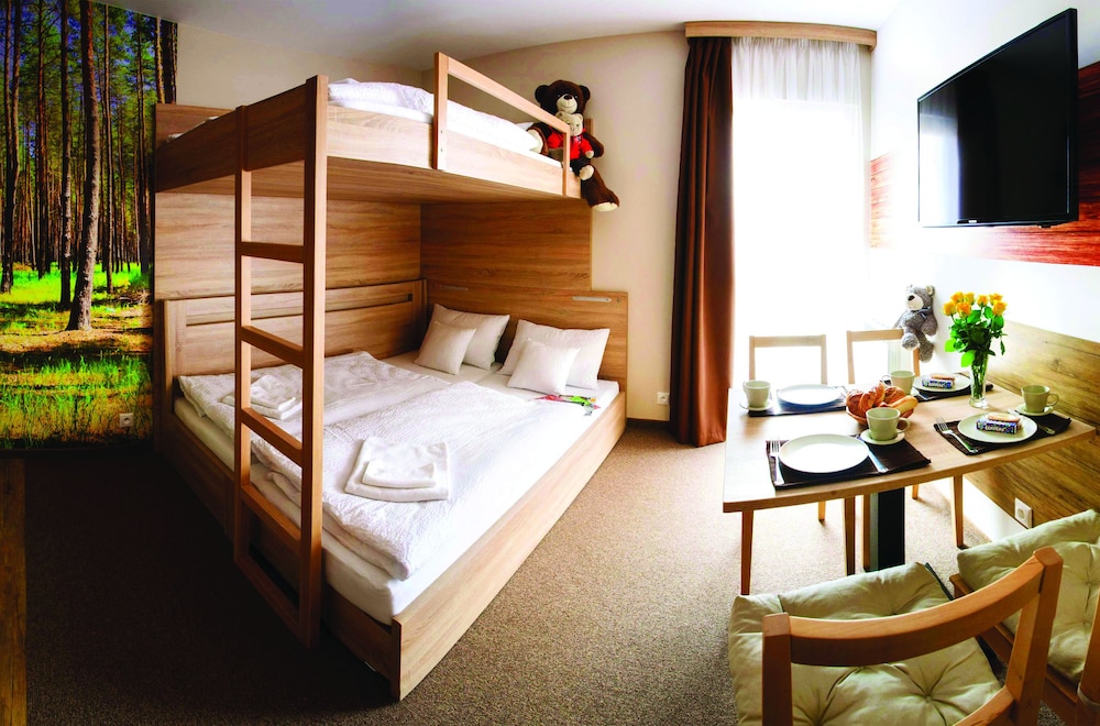 Family Studio - double bunk bed photo 2