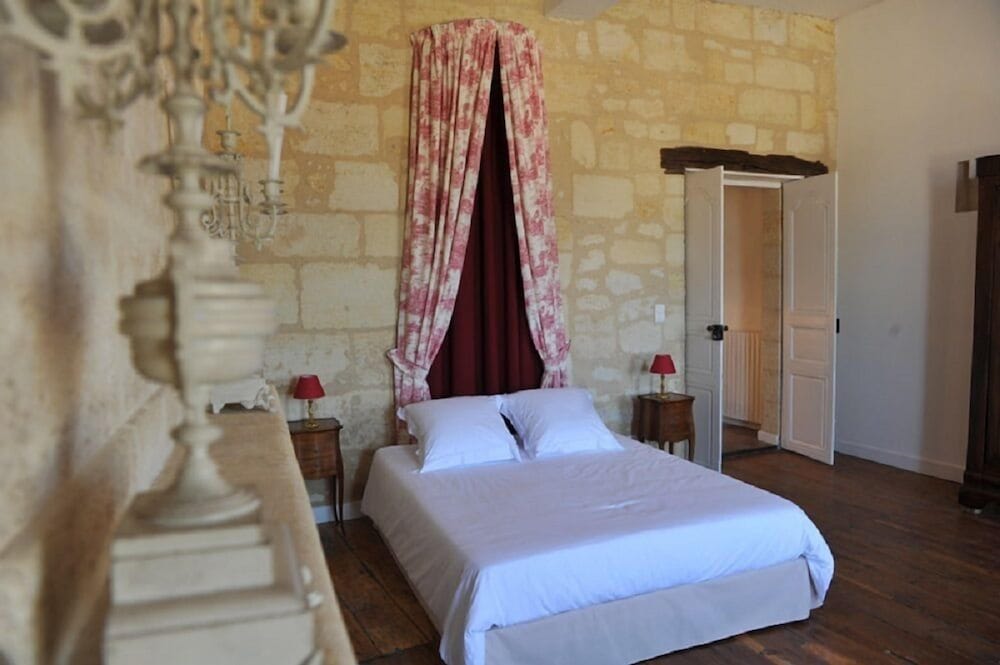 Double Room (Roy) photo 1
