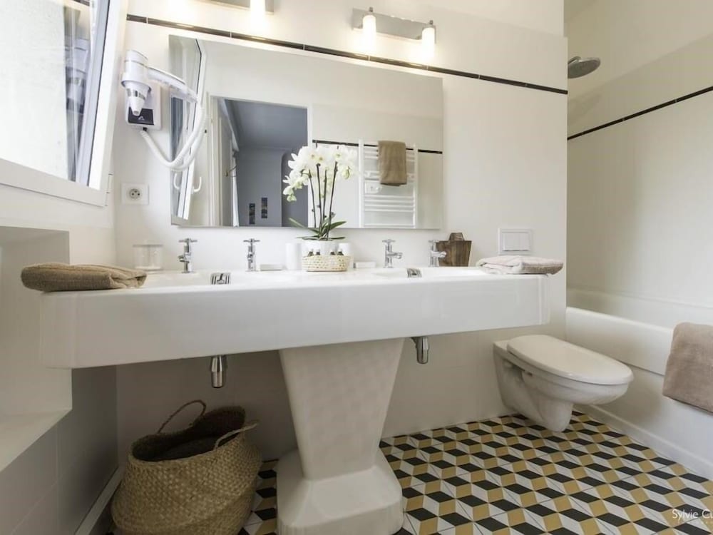 Triple Room, Private Bathroom (Saphir) photo 3
