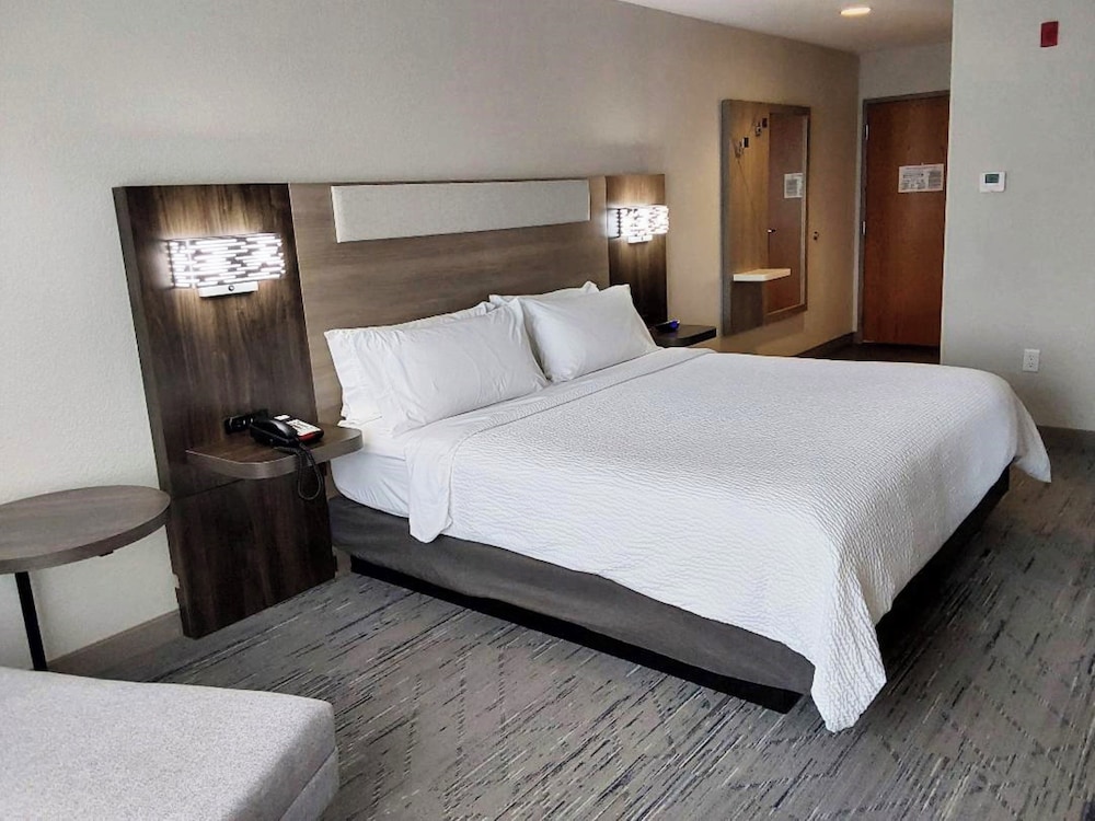 Suite, 1 Twin Bed photo 2