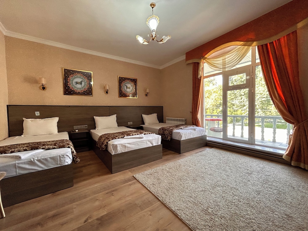 Superior Triple Room photo 1