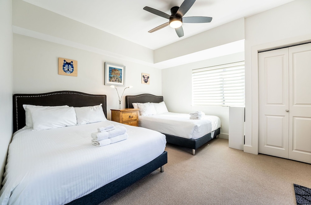 Condo photo 3