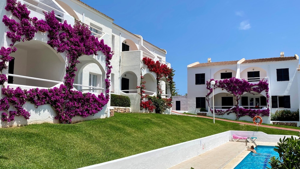 Apartment, 2 Bedrooms, Terrace, Garden View (3 adults + 1 child) photo 3