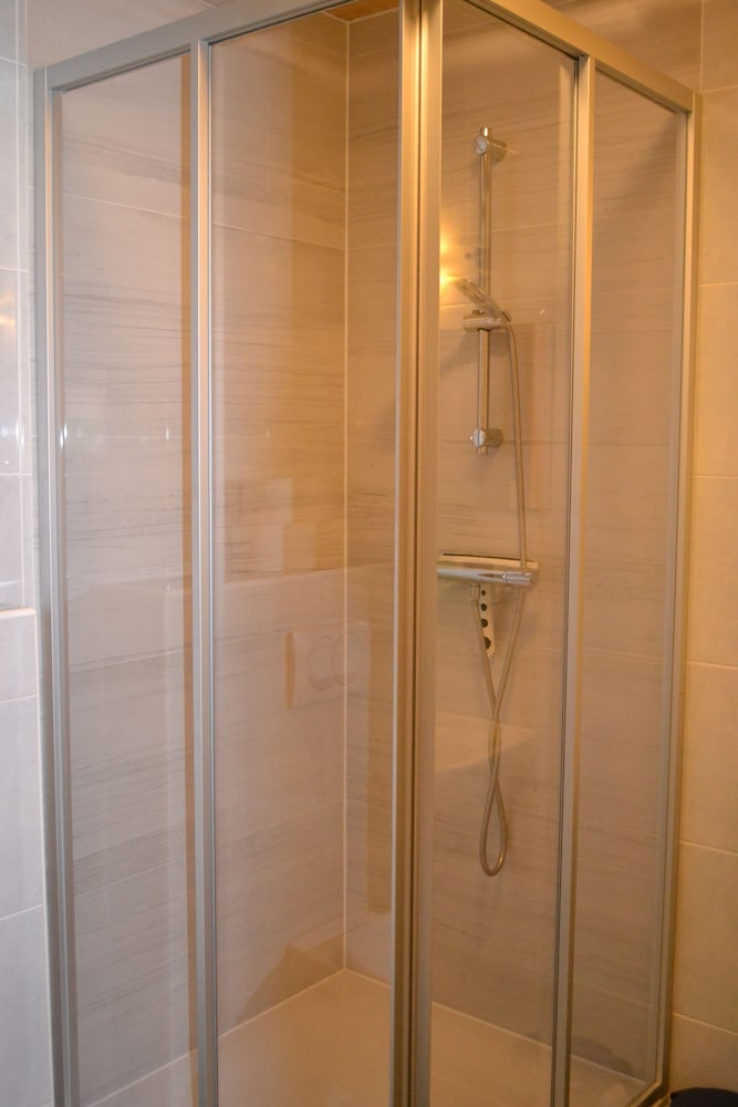 Quadruple Room photo 2