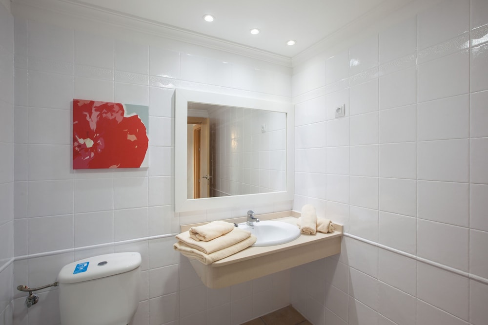 Studio, 1 Bedroom - Photo 5