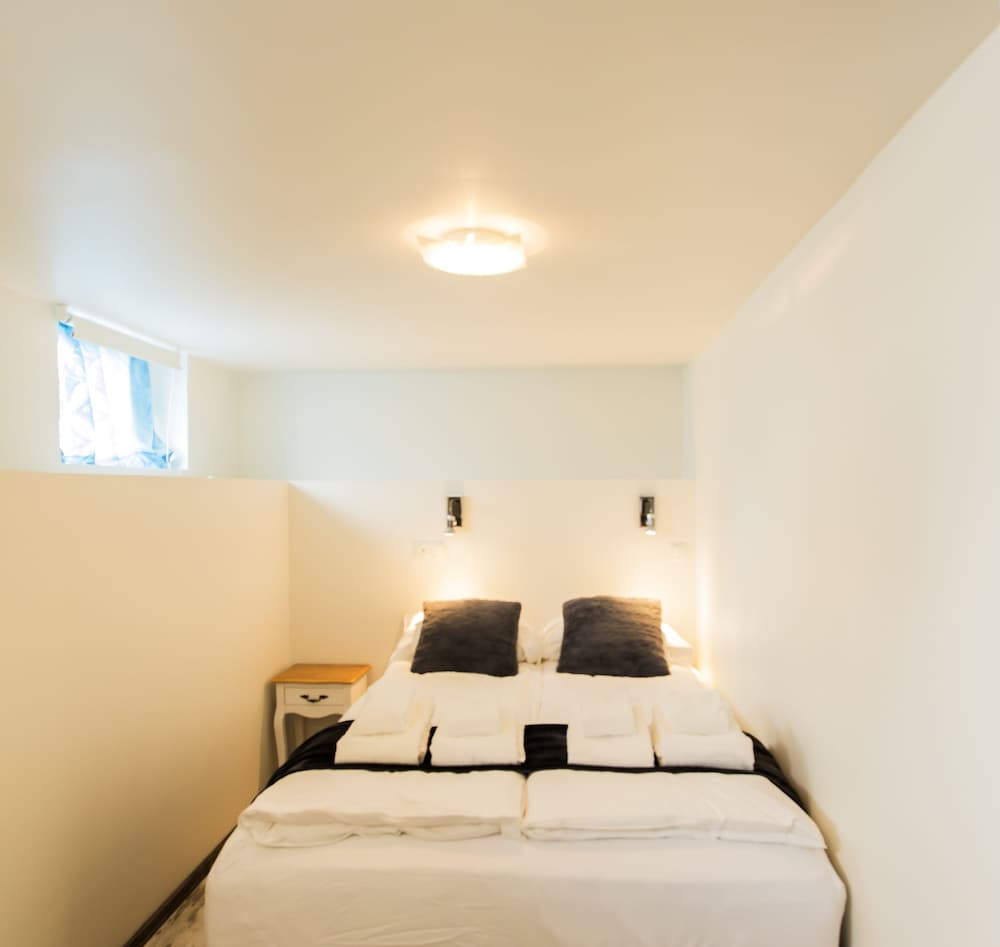 Family Quadruple Room, Private Bathroom (101) photo 3