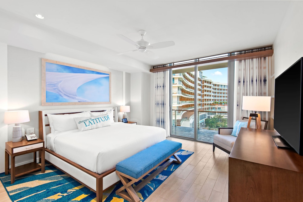 One Bedroom Suite, 1 King Bed with Sofa bed, Kitchen, Oceanfront (Residence) - Photo 1