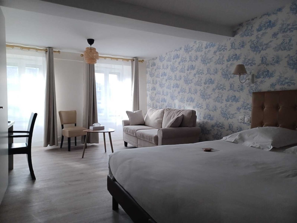 Luxury Room - Photo 1