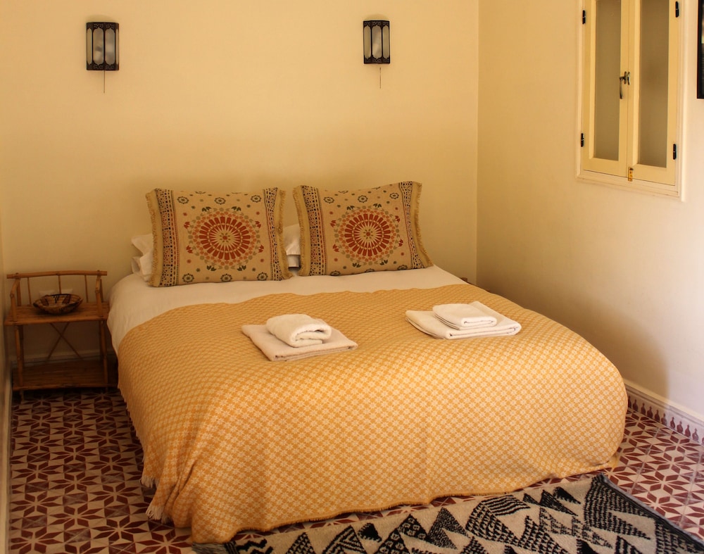 Double or Twin Room photo 3