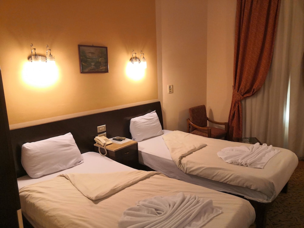 Standard Room (Temple view) - Photo 6