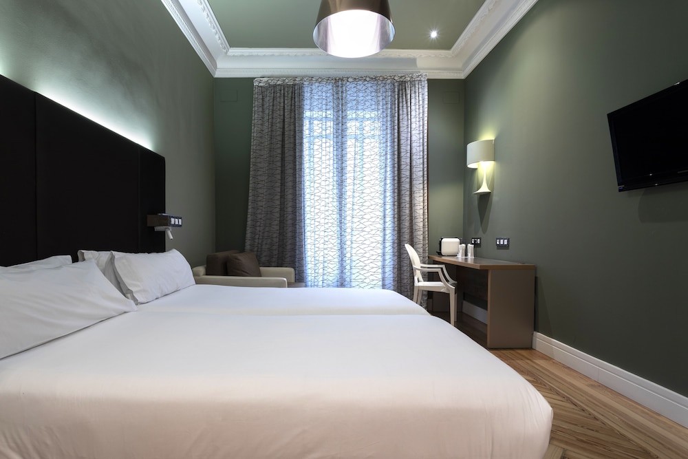 Double Room, City View