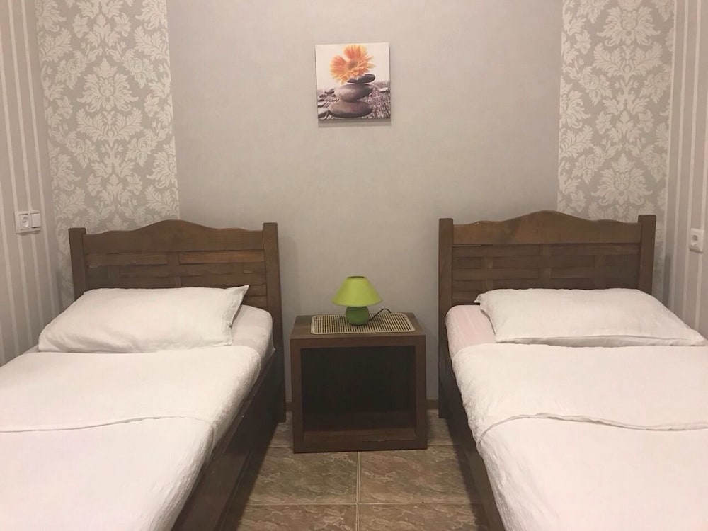 Basic Twin Room