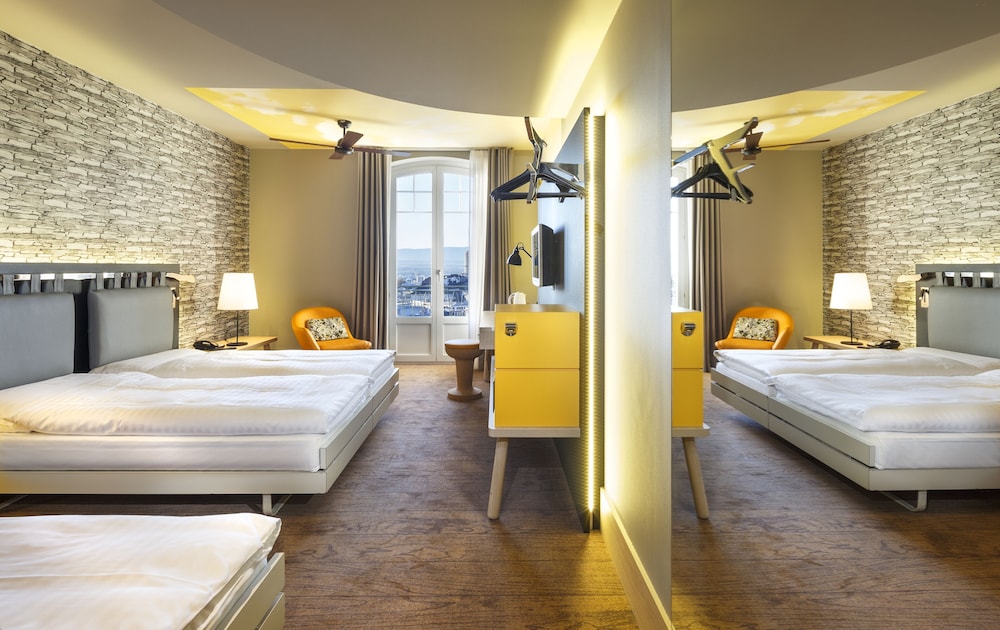 Triple Room, 3 Twin Beds