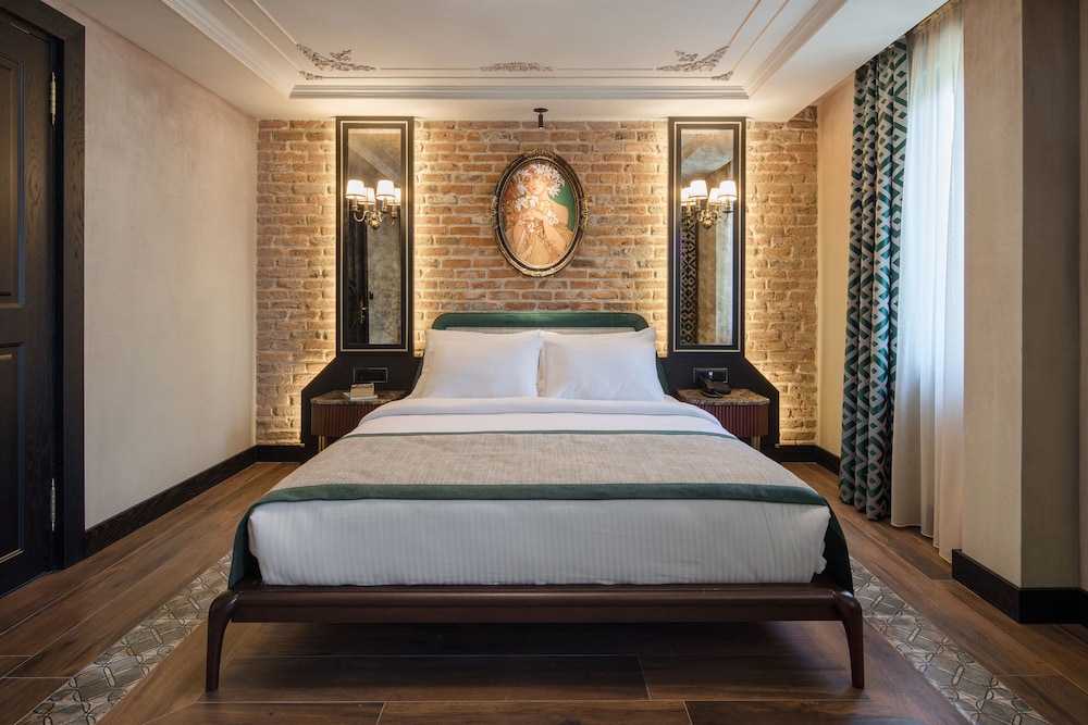 Superior Room, 1 Bedroom, City View photo 2