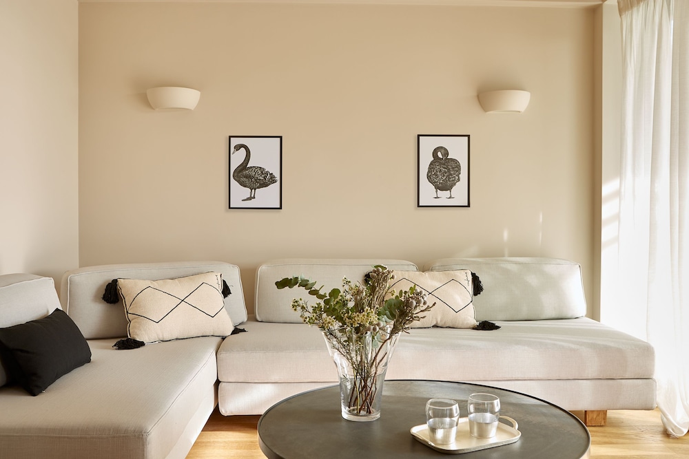 Premium Suite, Sea Facing (Upper floor, Nest Villas & Suites)