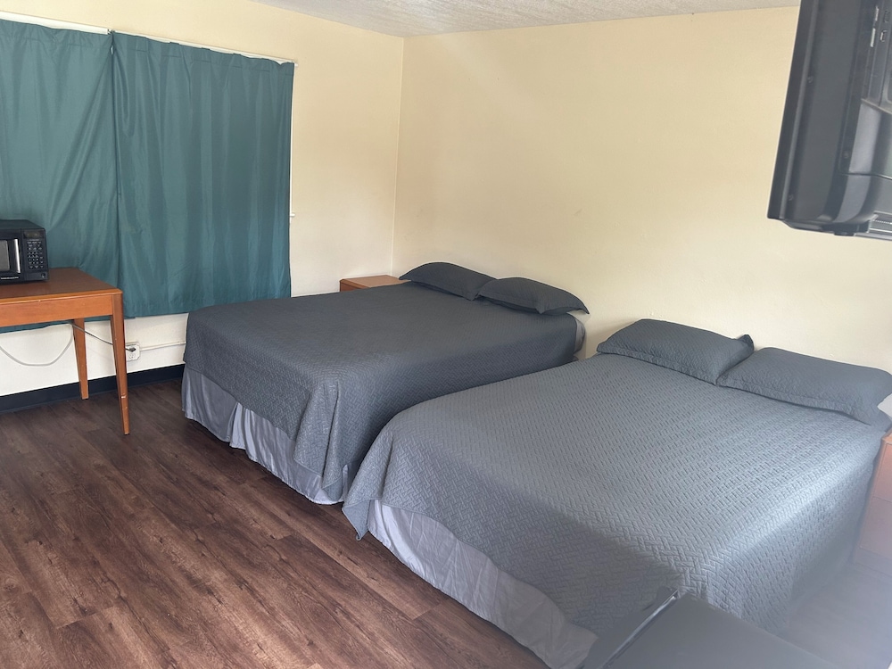 Basic Single Room photo 3
