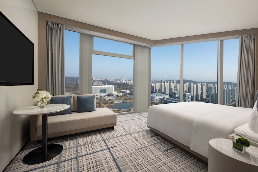 Executive Suite photo 2