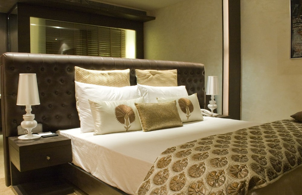 Designer Suites photo 3