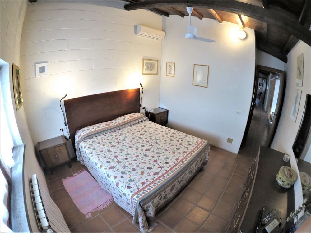 Romantic Room, Ensuite, Garden View