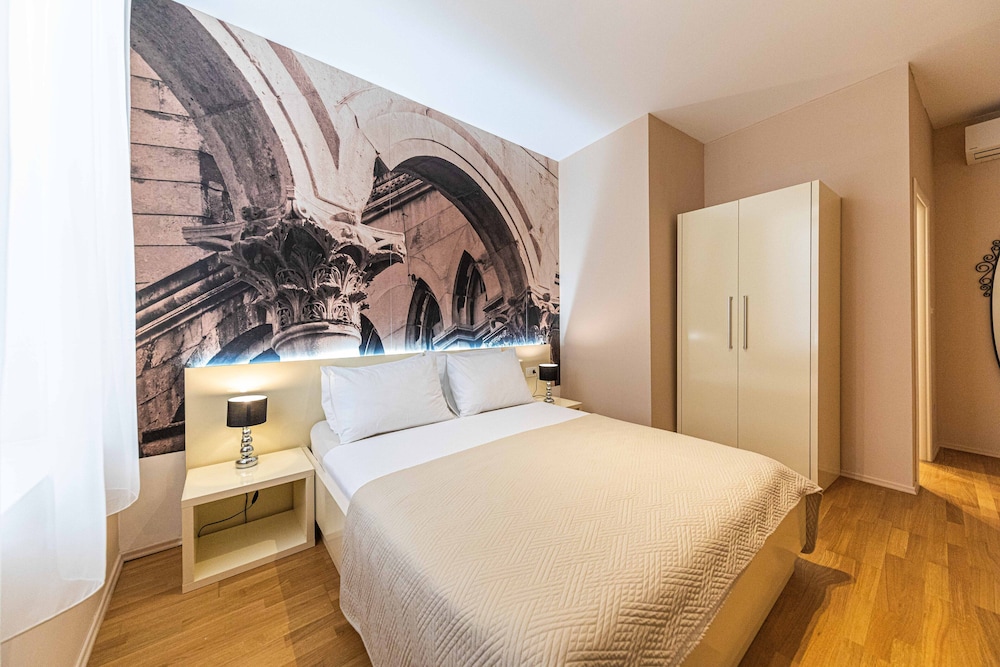 City Room