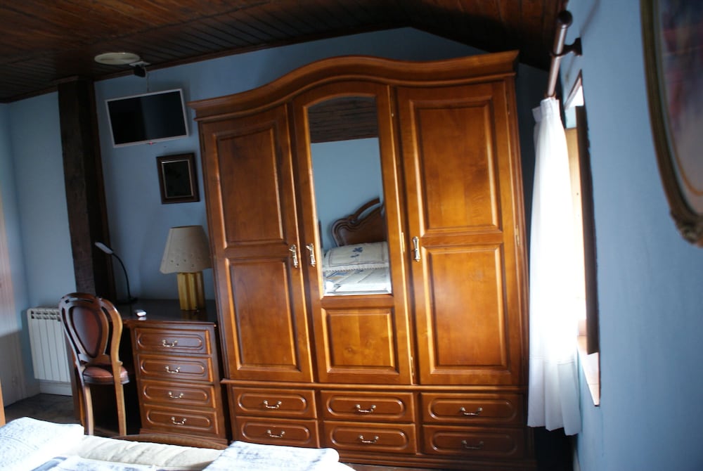 Double or Twin Room, Private Bathroom - Photo 7