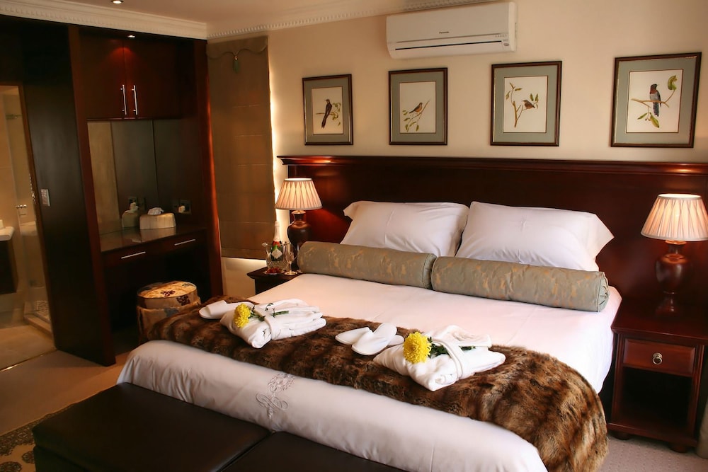 Luxury Suite, 1 Bedroom (Chardonnay Suite) photo 3