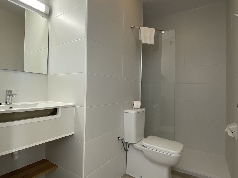Apartment, 1 Bedroom, Balcony, Sea View (2 adults + 2 children) photo 2