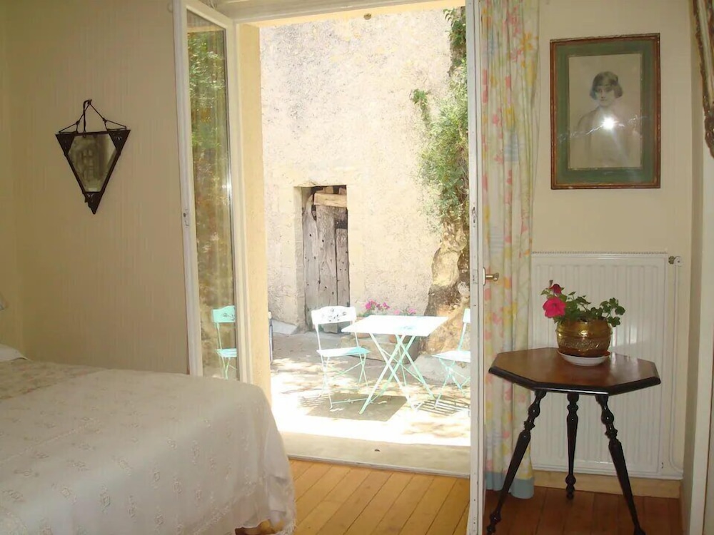 Chambre d'été photo 1