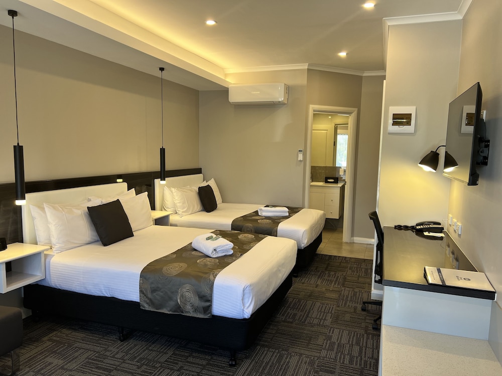 Twin Room (Corporate) - Photo 1