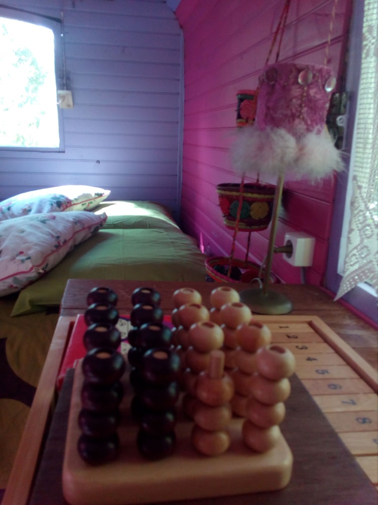 Tzigane caravan in Drome Provencale photo 3
