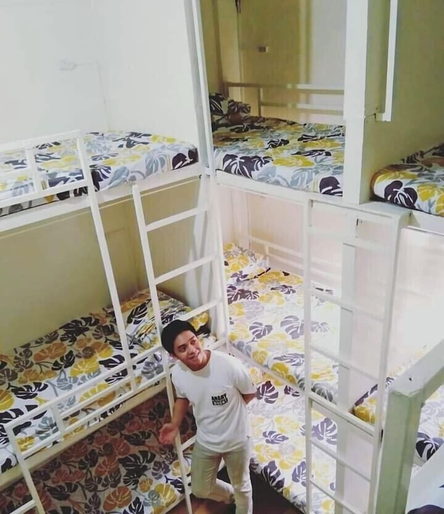Family Shared Dormitory, Multiple Bedrooms photo 2
