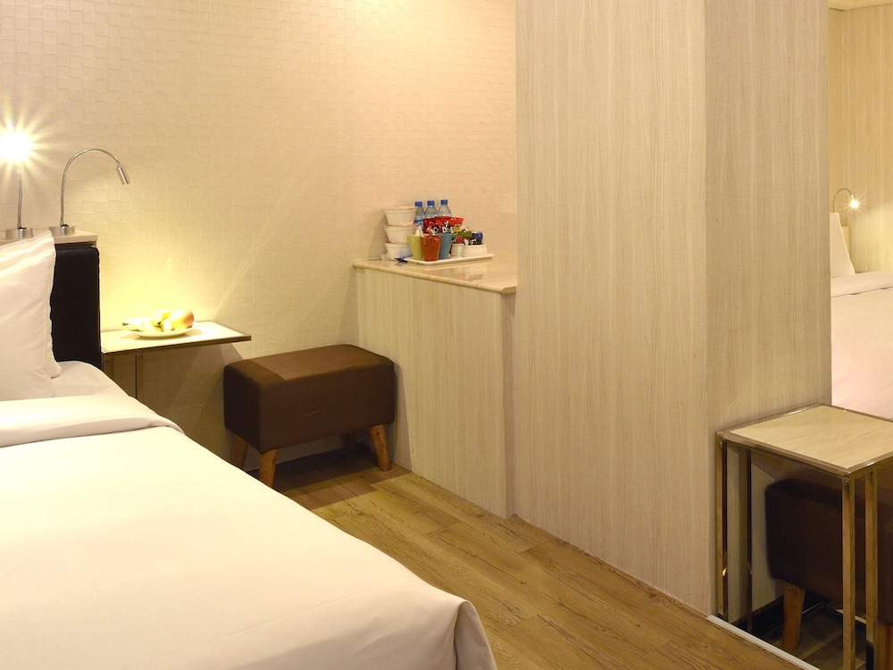 Deluxe Quadruple Room photo 3