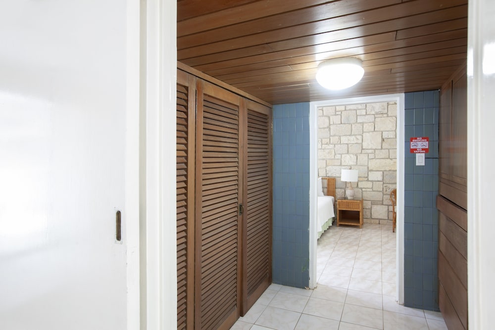 Standard Suite, 1 Bedroom, Garden View photo 2