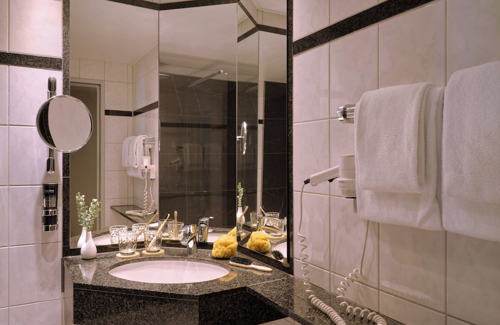 Superior Room - Photo 9