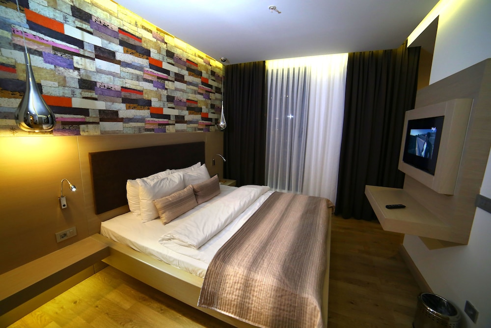 Comfort Room - Photo 2