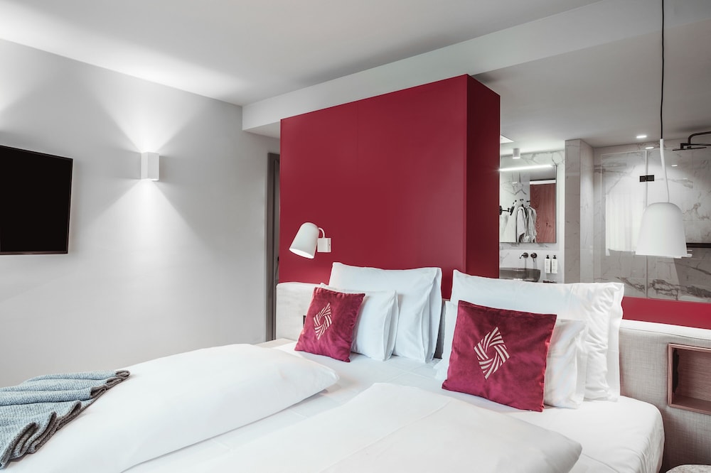 Design Suite, 2 Bedrooms