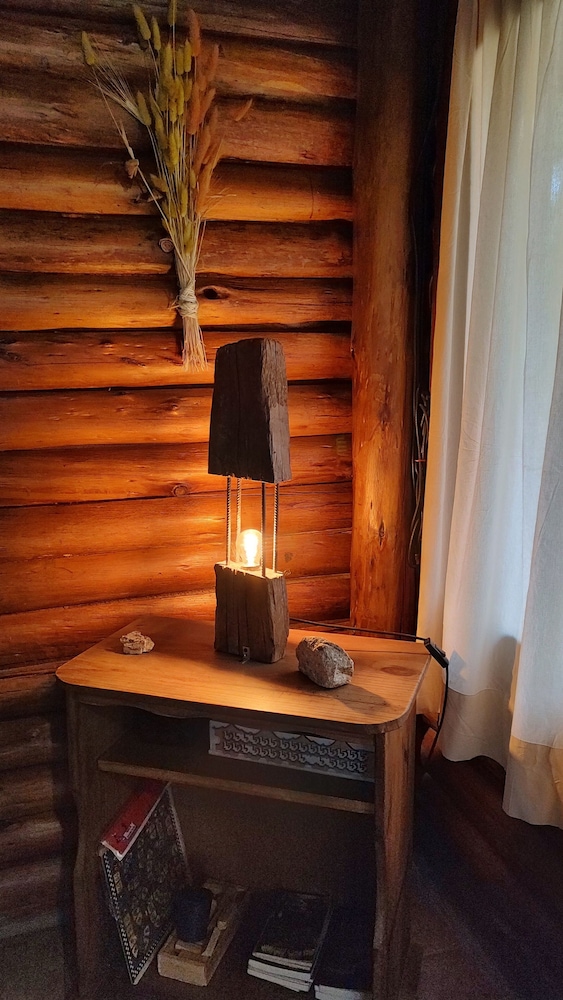 Deluxe Cabin photo 3