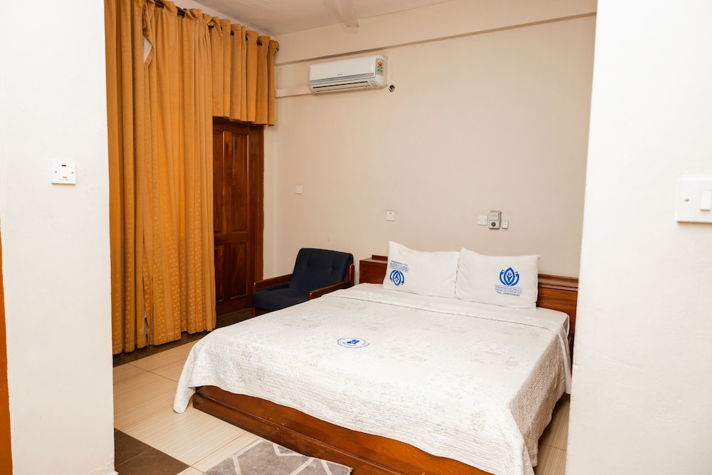 Standard Room photo 3