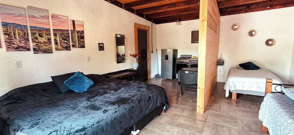 Family Room, Mountain View