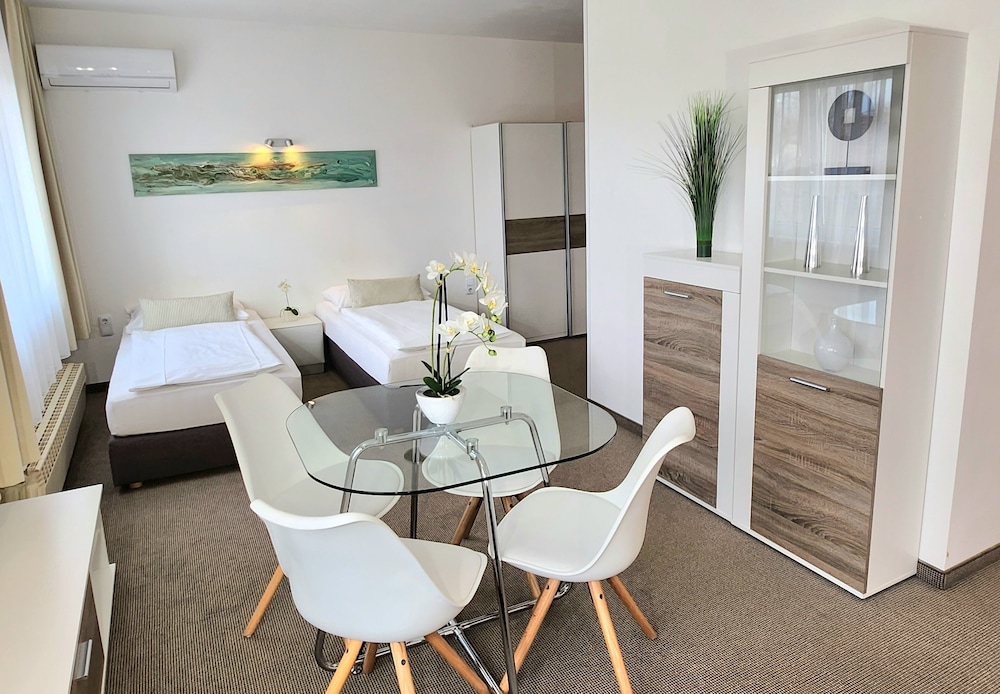 Quadruple Room photo 2