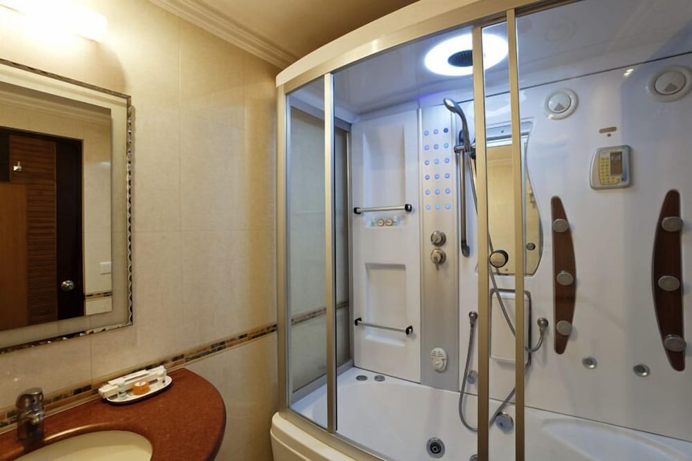 Club Room - Photo 2
