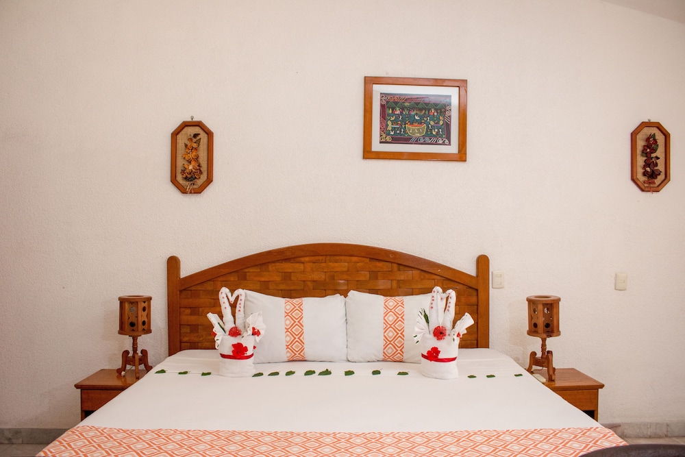 Suite (No Kitchenette)