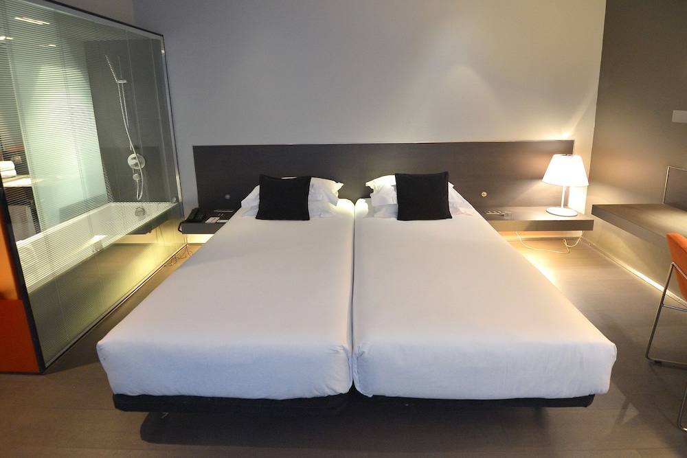 Soho Basic Room