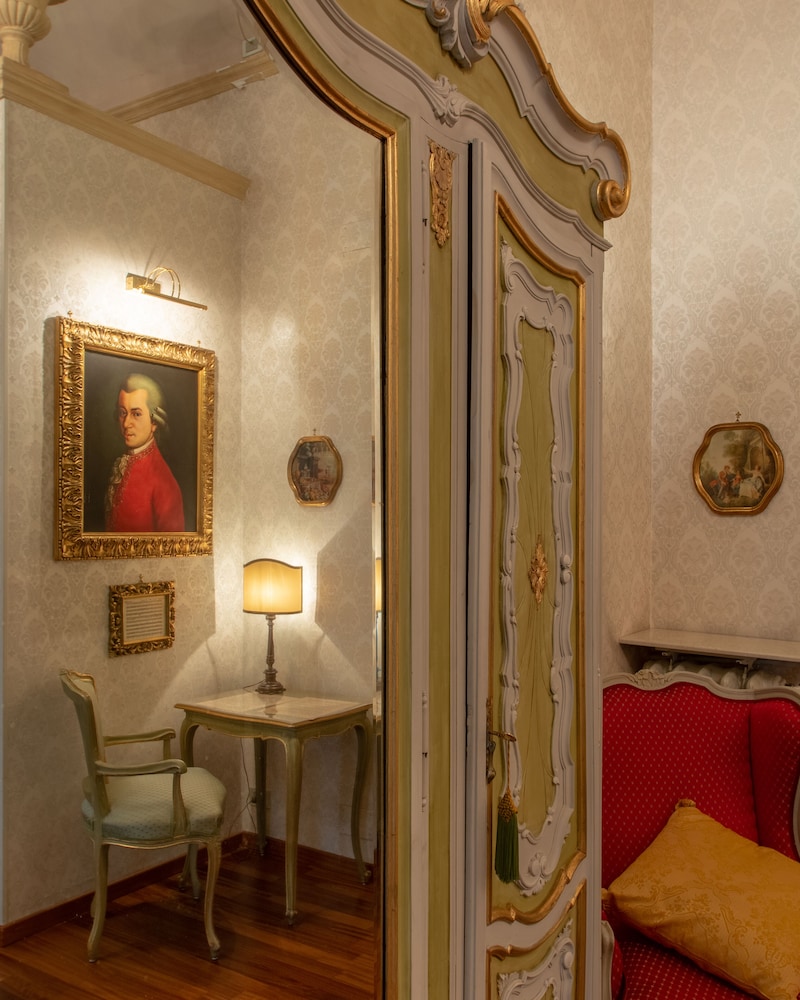 Superior Double Room - Photo 3
