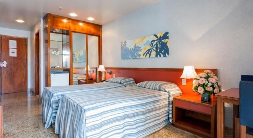 Deluxe Room, 1 Queen Bed