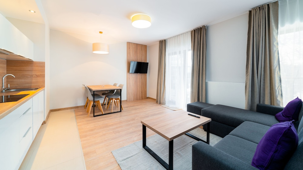 Apartment (3035)