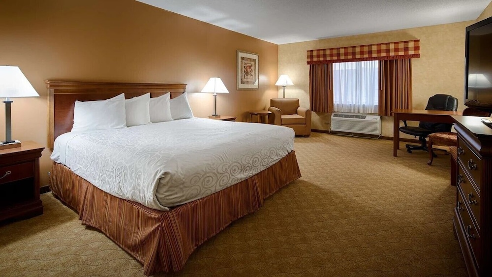 Deluxe Room, 1 King Bed, Non Smoking - Photo 2