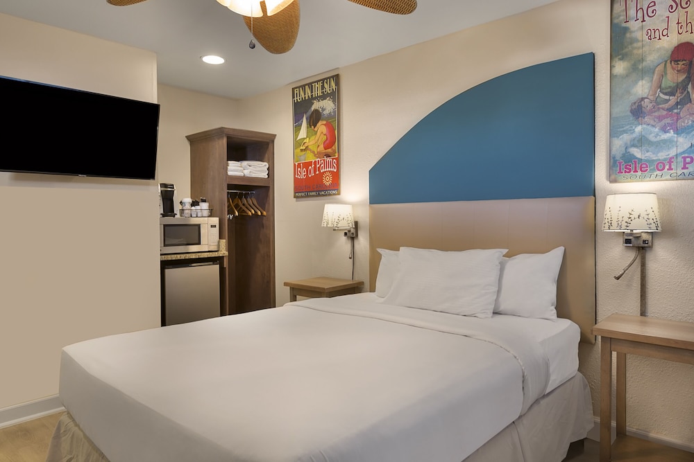 Standard Room, 1 Queen Bed