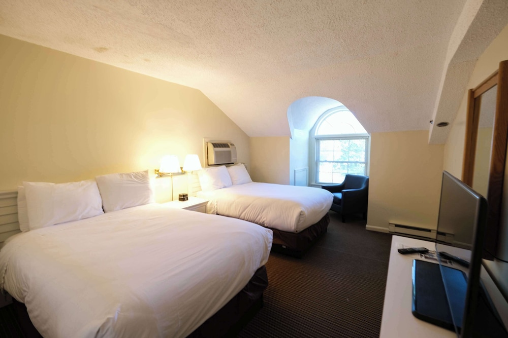 Family Apartment, Multiple Beds, Kitchen, Ocean View photo 2